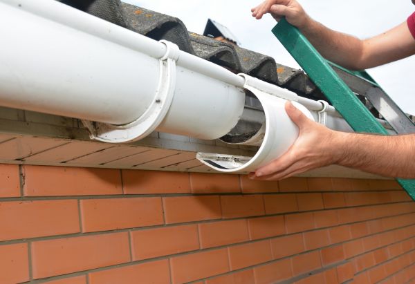 Gutter Seam Repair in Longmont