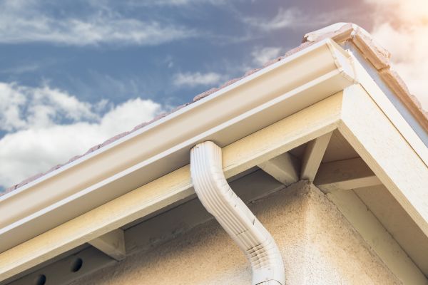 Seamless Gutter Replacement in Longmont
